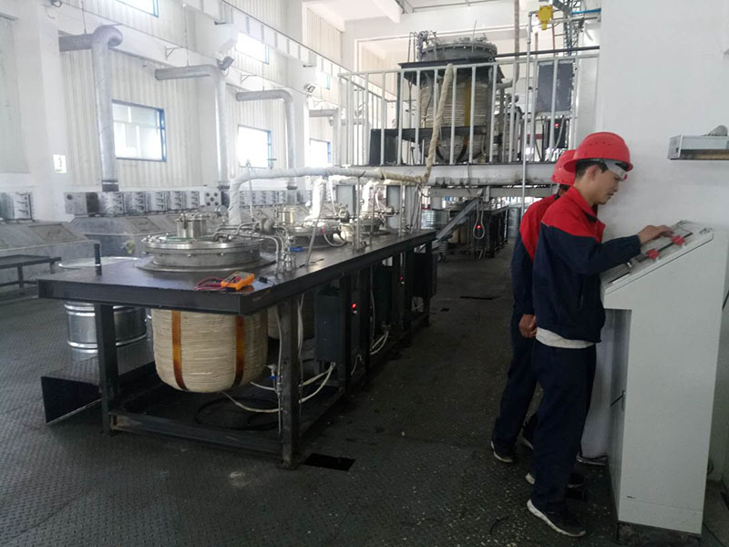 反應釜電磁加熱4 反應釜電磁加熱4