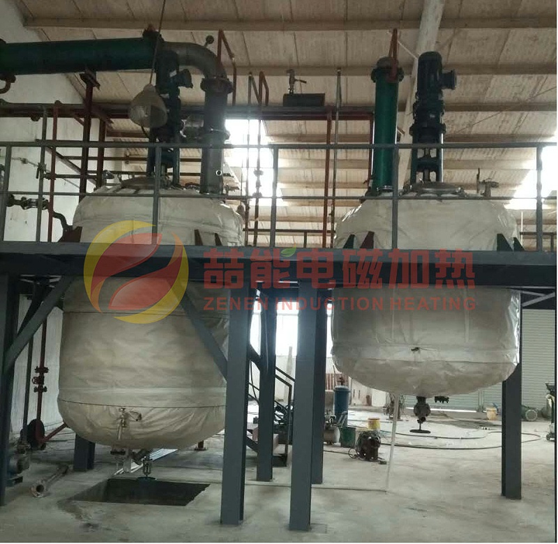 臥式爐/立式罐智能電磁加熱案例 臥式爐/立式罐智能電磁加熱案例