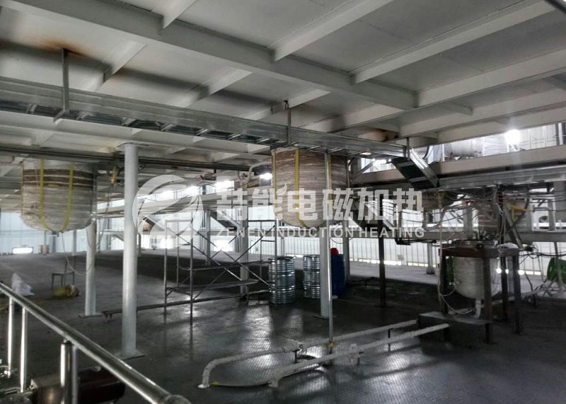 316不銹鋼反應(yīng)釜電磁加熱 316不銹鋼反應(yīng)釜電磁加熱